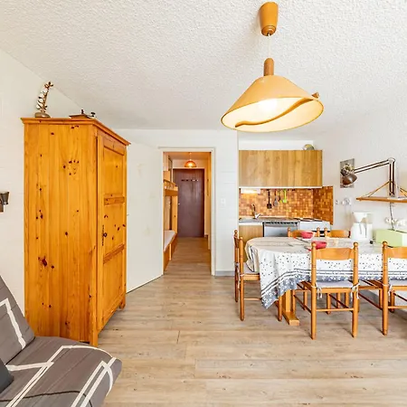 Moderne 4 Pers, Proche Commerces Et Pistes, - Fr-1-807-46 Apartment